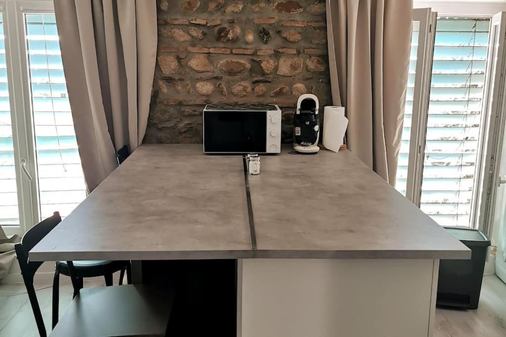 Studio Coquet Avec Vue Sainte-Foy-lès-Lyon Exteriér fotografie